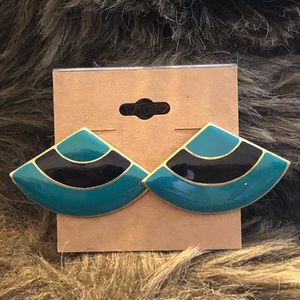 Vintage 80s teal & black enamel fan shape earrings